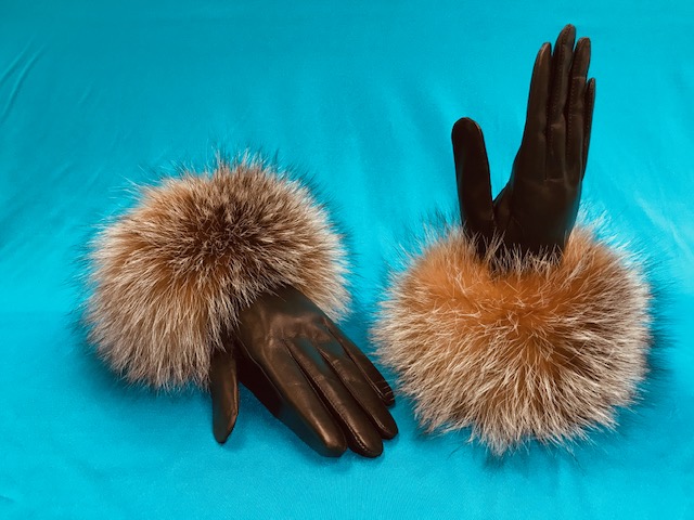 Ladies leather gloves with crystal fox fur cuffs
